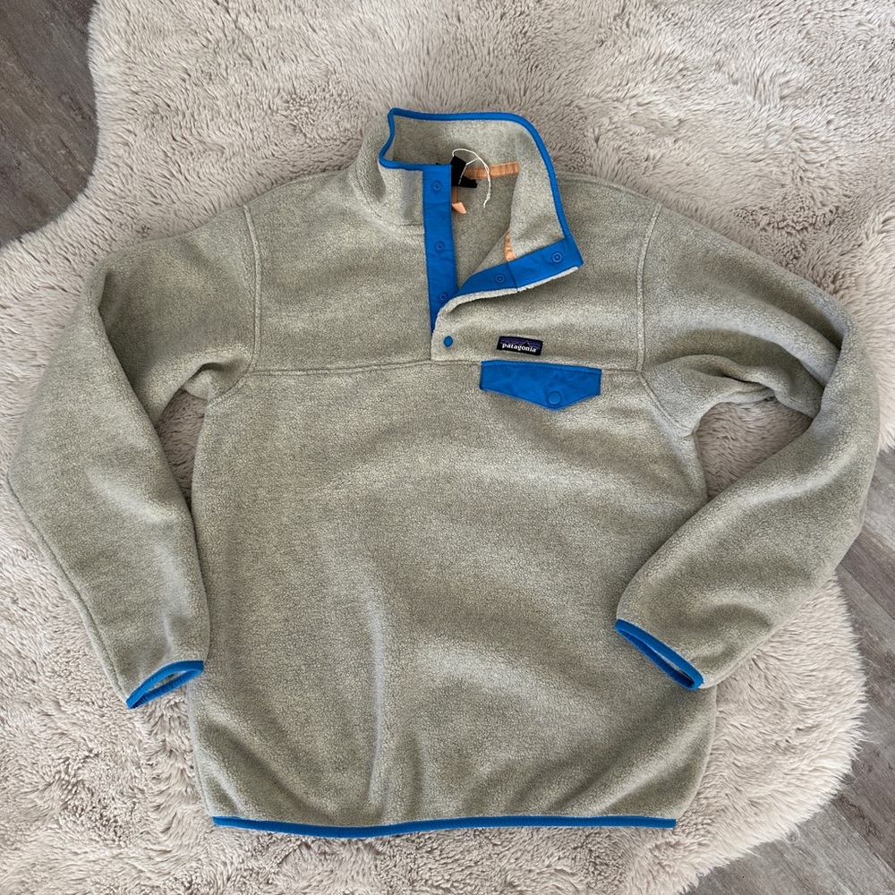 Patagonia Women's LW Synch Snap-T P/O Sz L